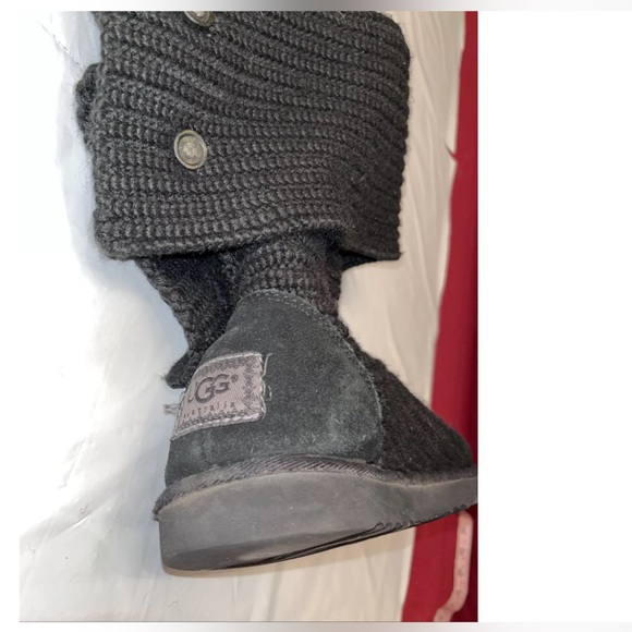 UGG Tall BLACK KNIT BOOTS 9 Cardy SWEATER F3007L Sheepskin Lining Logo Buttons 9 - Picture 6 of 11